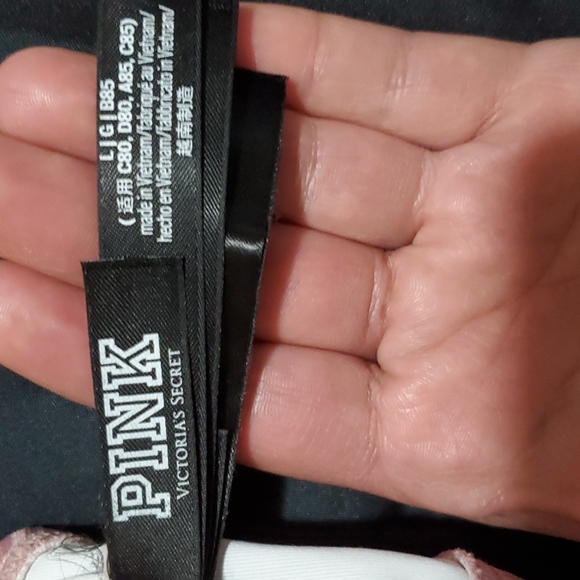 Victoria Secret Bikini Top - Picture 2 of 2